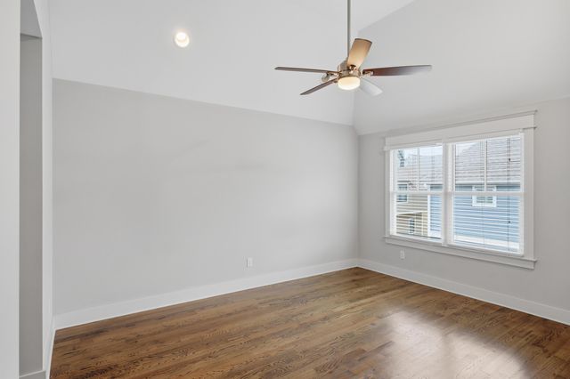 909 Spinnaker Way, Chattanooga, TN 37402