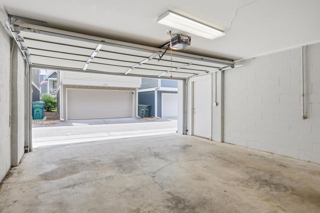 909 Spinnaker Way, Chattanooga, TN 37402