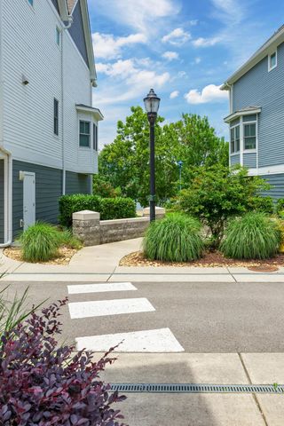 909 Spinnaker Way, Chattanooga, TN 37402