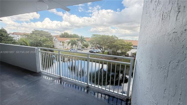 9375 Fontainebleau Blvd L304, Miami, FL 33172