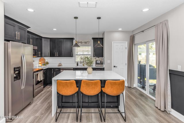 1978 10th Avenue, Deland, FL 32724