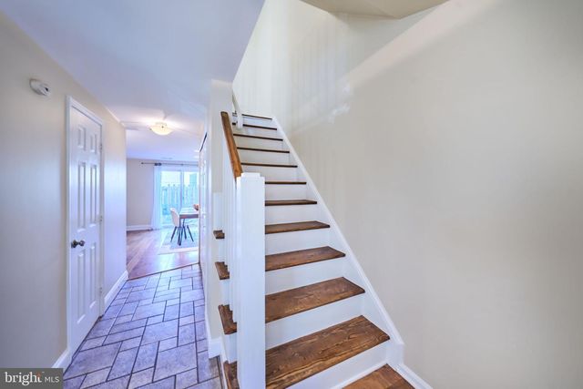 14329 WATERY MOUNTAIN CT, Centreville, VA 20120