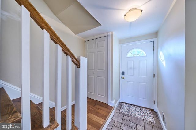 14329 WATERY MOUNTAIN CT, Centreville, VA 20120