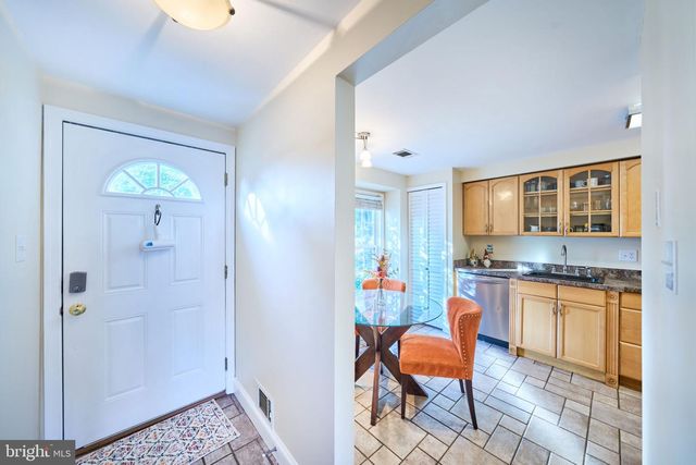 14329 WATERY MOUNTAIN CT, Centreville, VA 20120