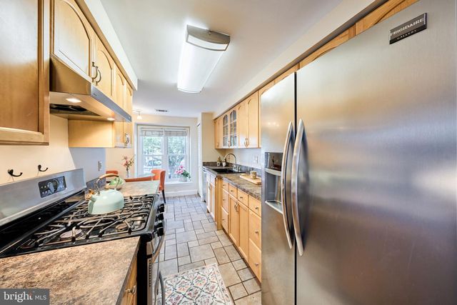 14329 WATERY MOUNTAIN CT, Centreville, VA 20120