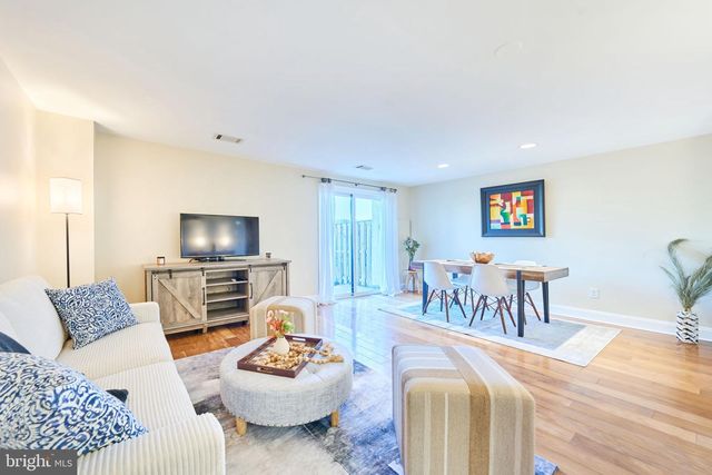 14329 WATERY MOUNTAIN CT, Centreville, VA 20120