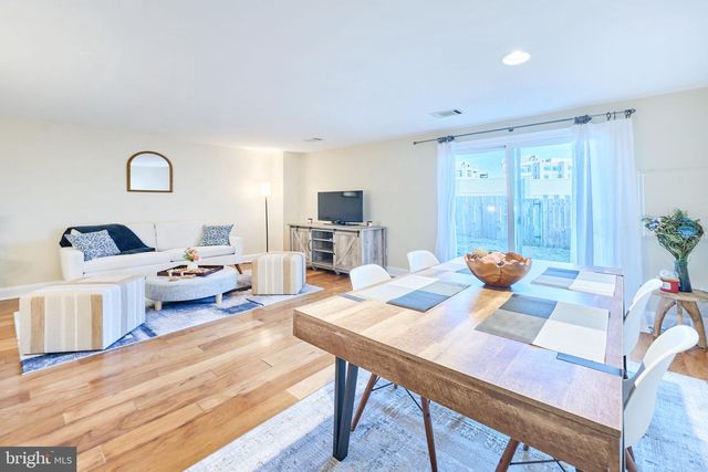 14329 WATERY MOUNTAIN CT, Centreville, VA 20120