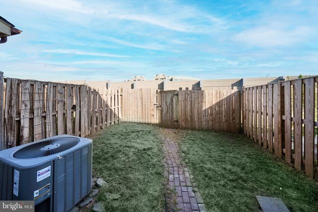 14329 WATERY MOUNTAIN CT, Centreville, VA 20120