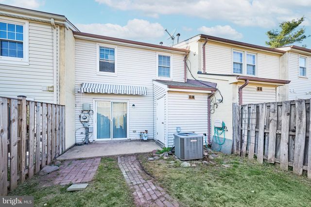 14329 WATERY MOUNTAIN CT, Centreville, VA 20120
