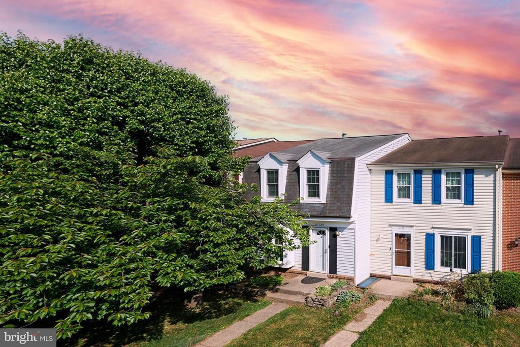14329 WATERY MOUNTAIN CT, Centreville, VA 20120