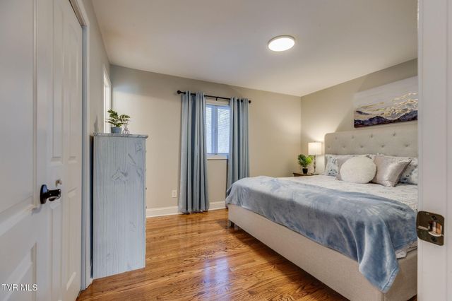 3706 Kimrod Drive, Johnson City, TN 37601