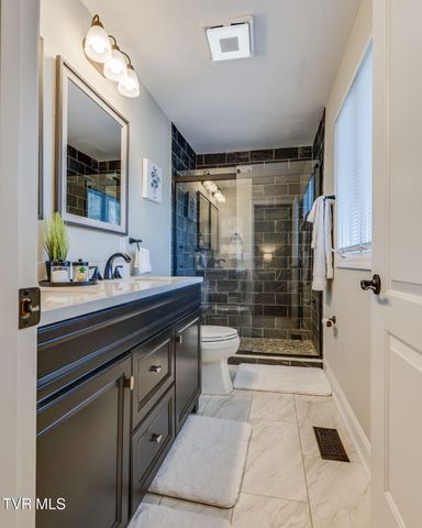 3706 Kimrod Drive, Johnson City, TN 37601