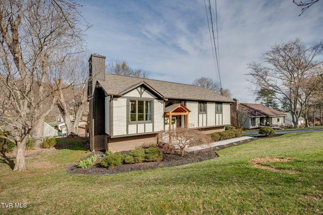 3706 Kimrod Drive, Johnson City, TN 37601