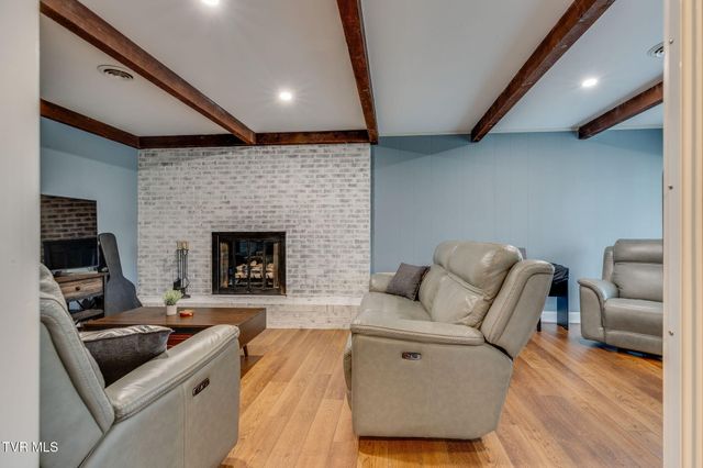 3706 Kimrod Drive, Johnson City, TN 37601