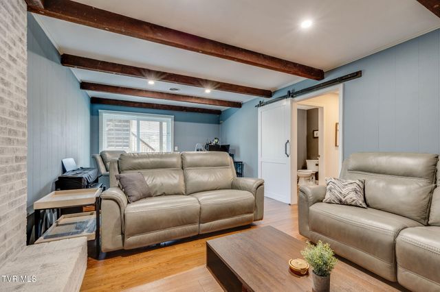 3706 Kimrod Drive, Johnson City, TN 37601