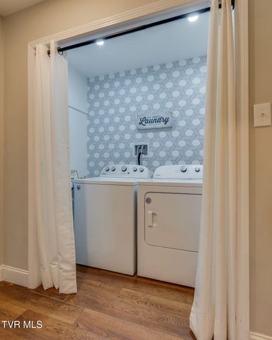 3706 Kimrod Drive, Johnson City, TN 37601