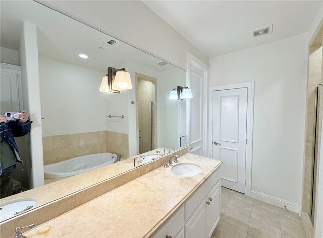 4144 Grassmere Lane 3, University Park, TX 75205