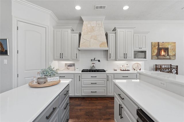 6740 Koppe Bridge Road, College Station, TX 77845