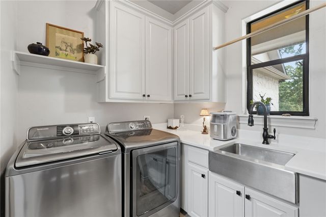 6740 Koppe Bridge Road, College Station, TX 77845