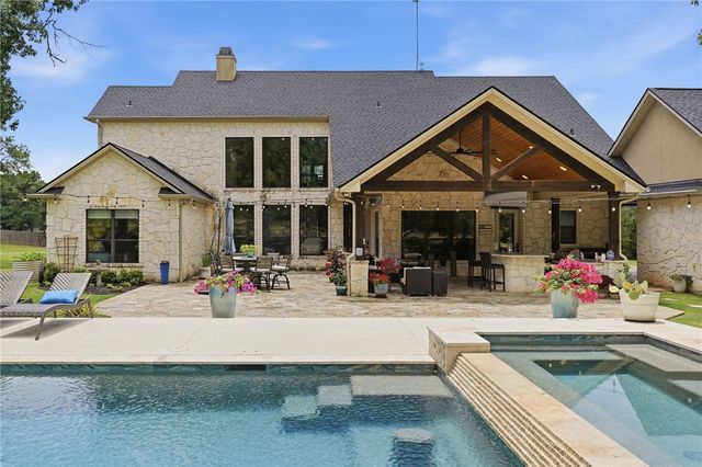 6740 Koppe Bridge Road, College Station, TX 77845