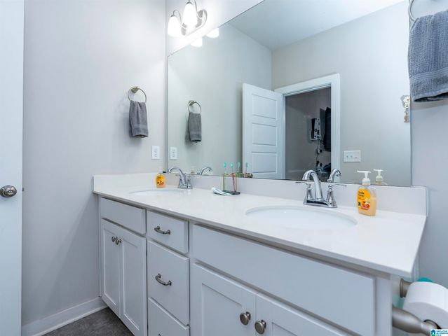 10929 WOODLAND DRIVE, Mccalla, AL 35111