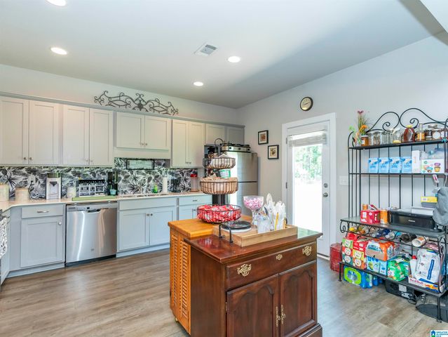 10929 WOODLAND DRIVE, Mccalla, AL 35111