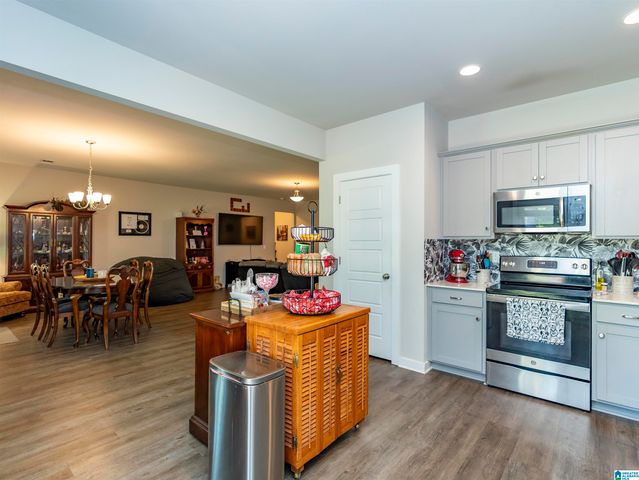 10929 WOODLAND DRIVE, Mccalla, AL 35111