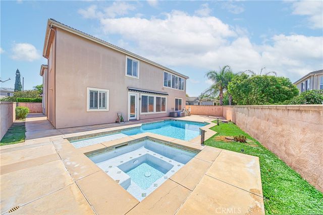 13855 Reposa Court, Eastvale, CA 92880