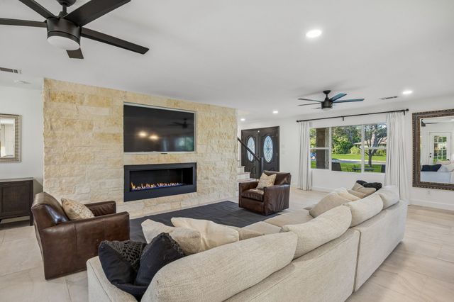 1334 El Patio Drive, Dallas, TX 75218