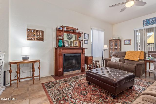 839 E LEO Place, Chandler, AZ 85249