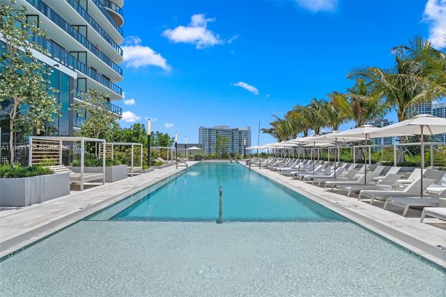 580 72nd St 1402, Miami Beach, FL 33141