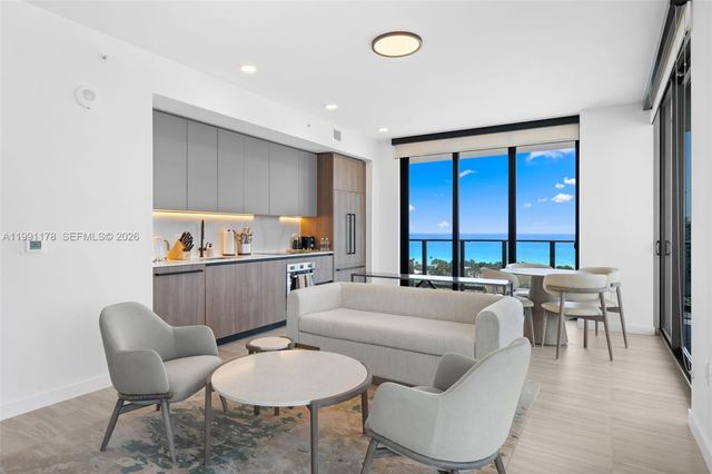 580 72nd St 1402, Miami Beach, FL 33141