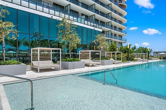 580 72nd St 1402, Miami Beach, FL 33141