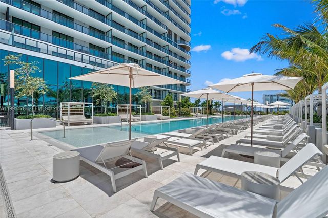 580 72nd St 1402, Miami Beach, FL 33141