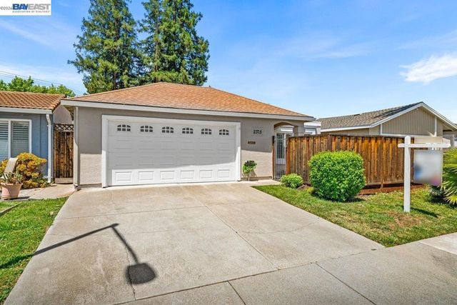 2375 Goldcrest Circle, Pleasanton, CA 94566