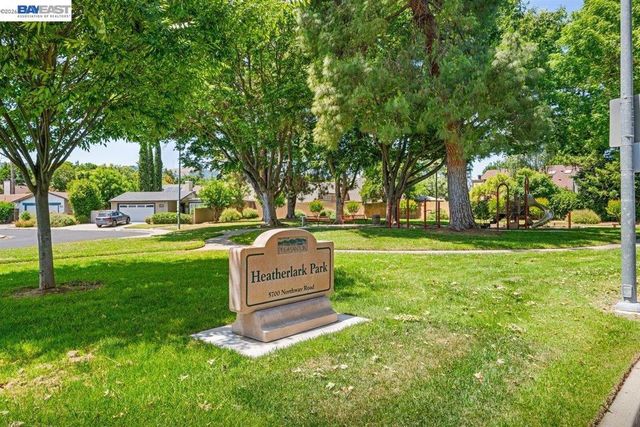 2375 Goldcrest Circle, Pleasanton, CA 94566
