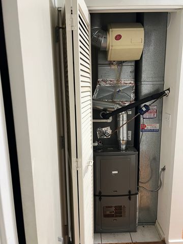 1525 S Sangamon Street 317-P, Chicago, IL 60608