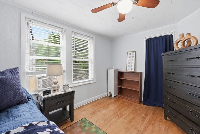 31 Wildrose Ave, Worcester, MA 01602
