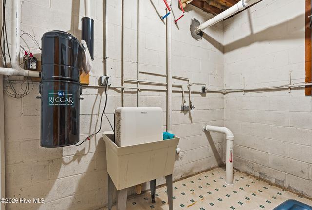 651 Sagamore Drive, Louisburg, NC 27549