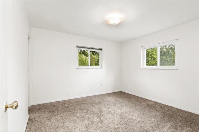 219 Ottawa Drive, Troy, MI 48085
