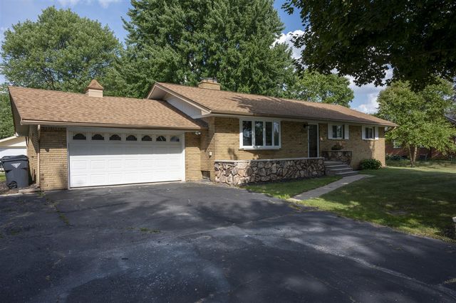 219 Ottawa Drive, Troy, MI 48085