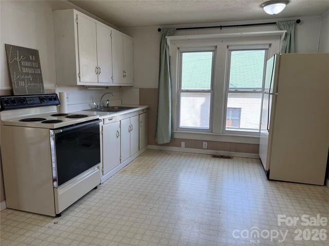 2168 Enon Road, Morganton, NC 28655