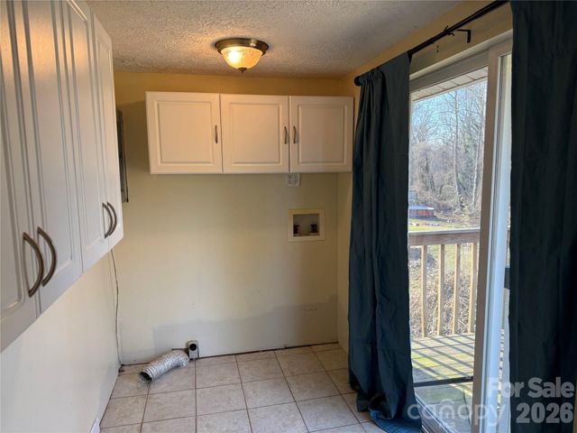 2168 Enon Road, Morganton, NC 28655