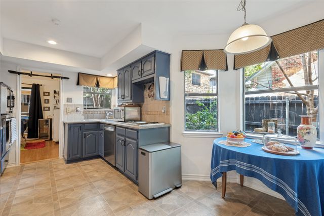 500 Saint Durney Court, Irving, TX 75038