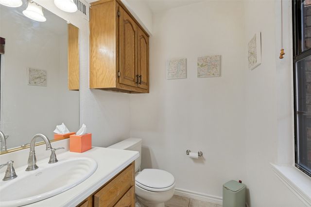 500 Saint Durney Court, Irving, TX 75038