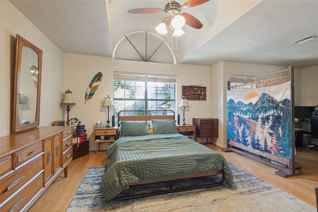 500 Saint Durney Court, Irving, TX 75038