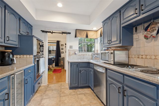 500 Saint Durney Court, Irving, TX 75038