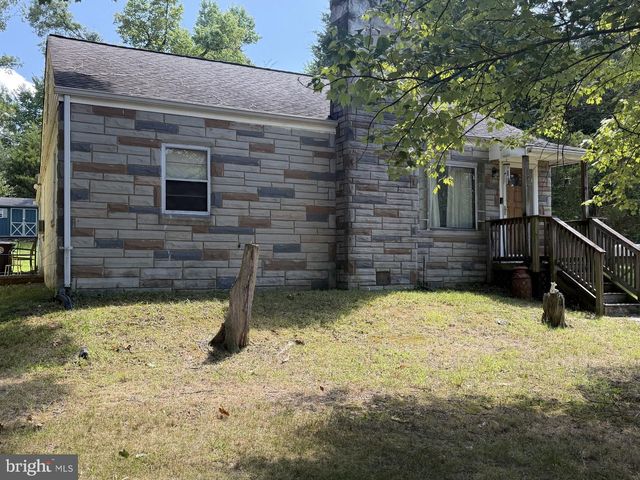 8915 56TH AVE, Berwyn Heights, MD 20740