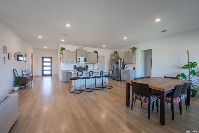 29117 Rock, Bulverde, TX 78163