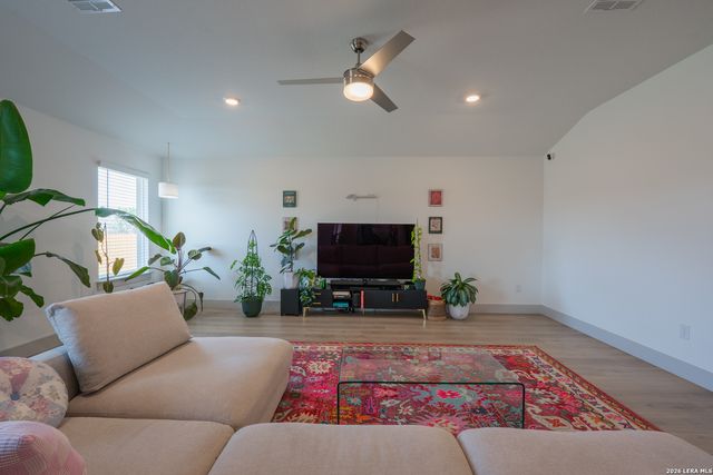 29117 Rock, Bulverde, TX 78163